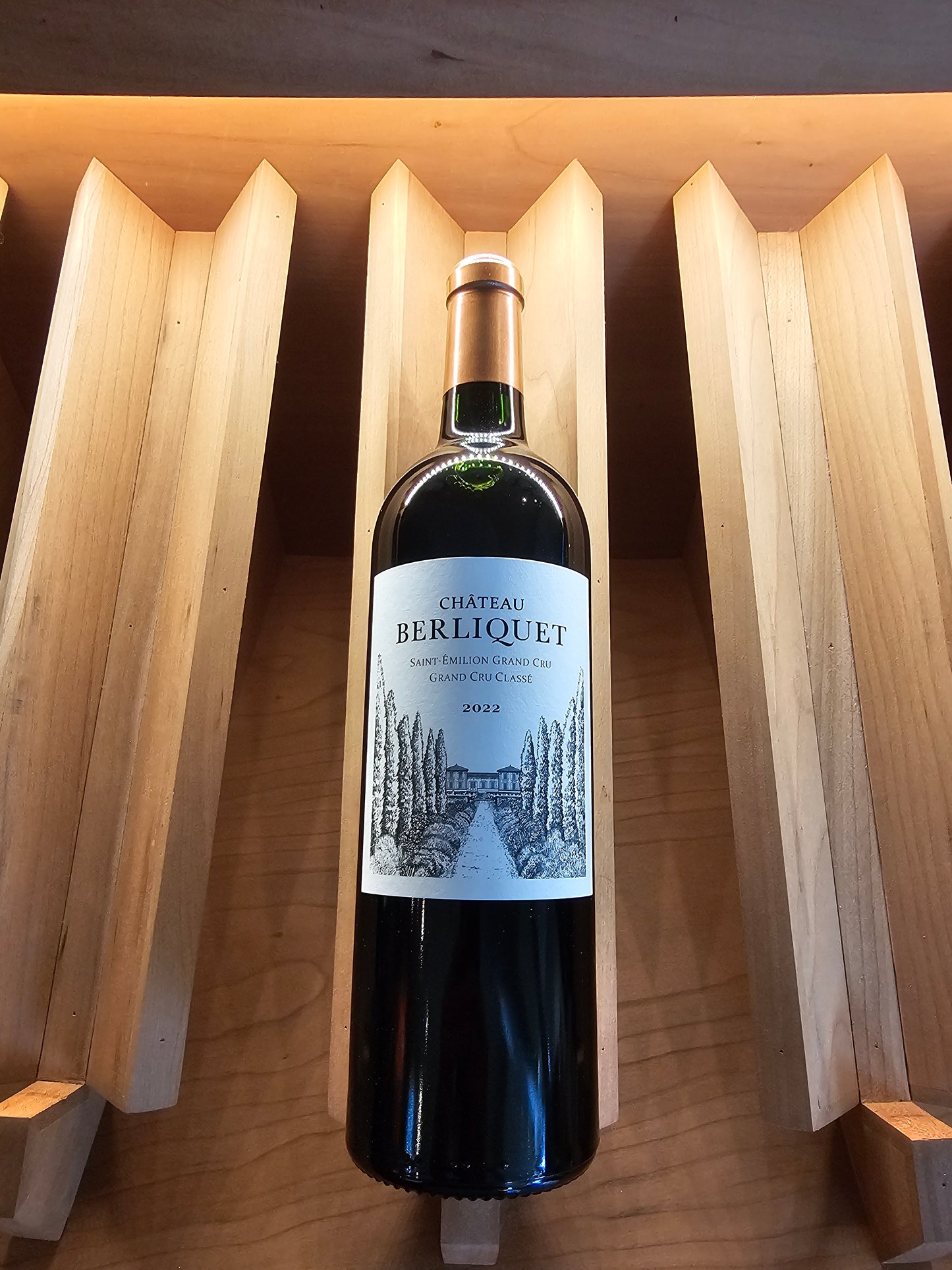 '22 Chateau Berliquet St. Emilion (96JD,95WA,95TWI)