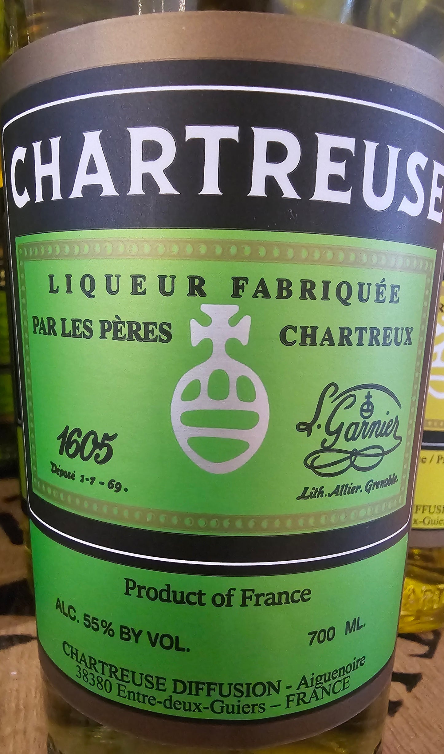 2026 Chartreuse Green 110pf 700ml (1pp)