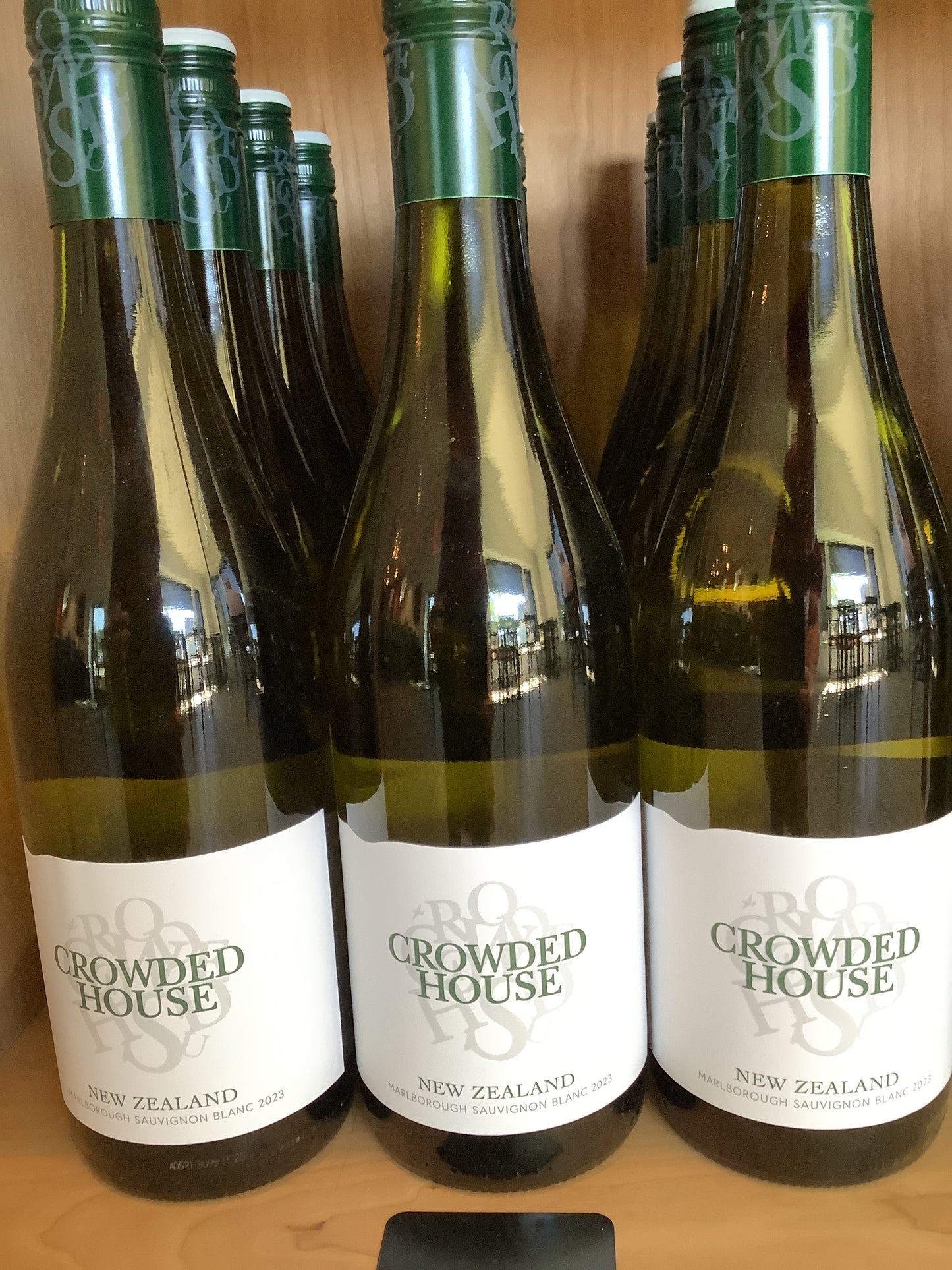 Crowded House Sauv Blanc