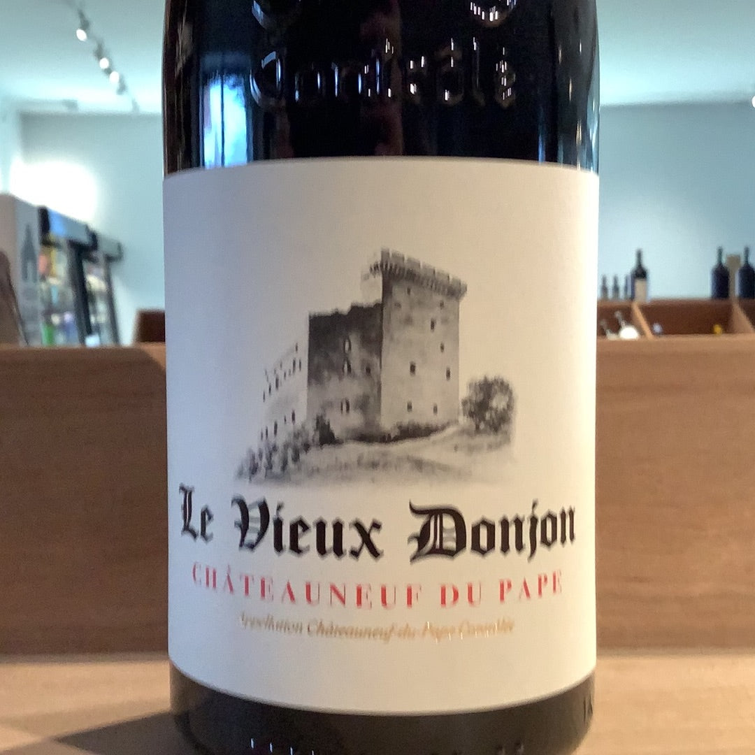 2021 Le Vieux Donjon CDP 750ml