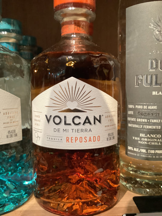 Volcan Tequila Reposado