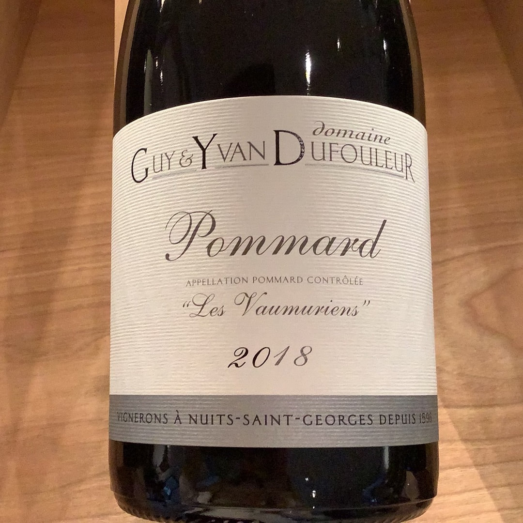 18 Domaine Dufouleur Pommard Vaumuriens