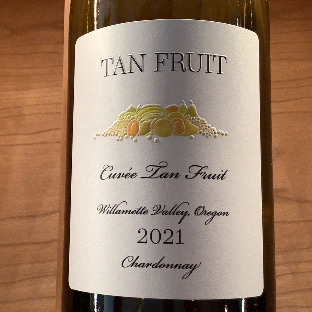 22 Tan Fruit Petite Chardonay