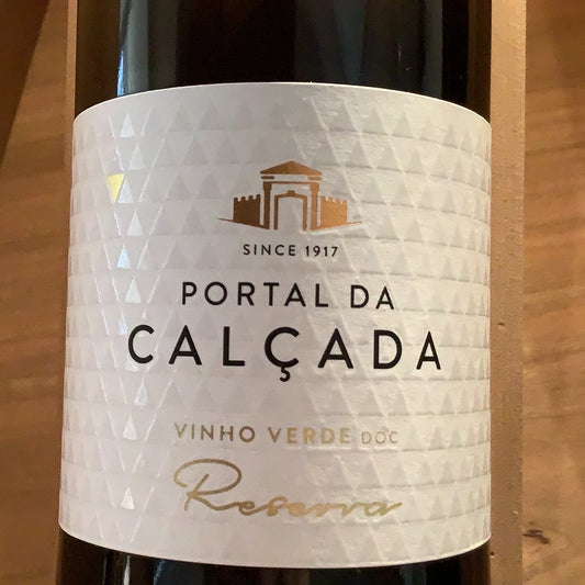 Portal Calcada Vinho Verde