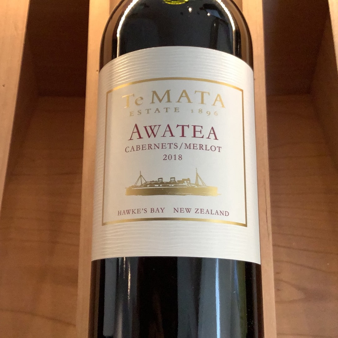 18 Te Mata Awatea Red Wine